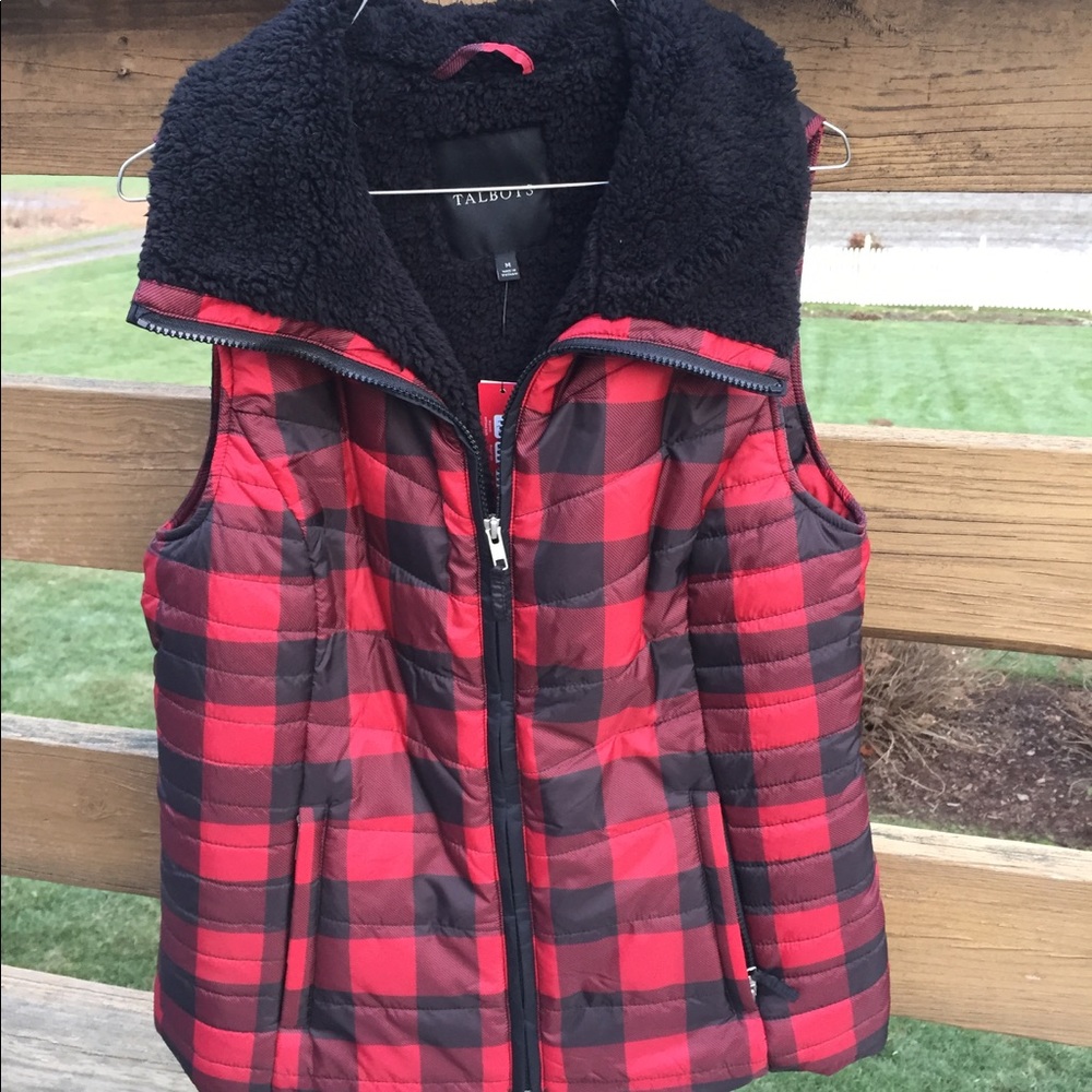 Talbots buffalo plaid vest red &black SZ M